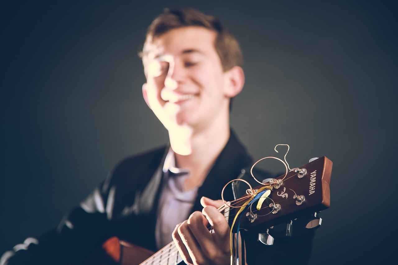 Different Haircut Styles: A Comprehensive Guide to Every Haircut Type Different Haircut Styles: A Comprehensive Guide to Every Haircut Type