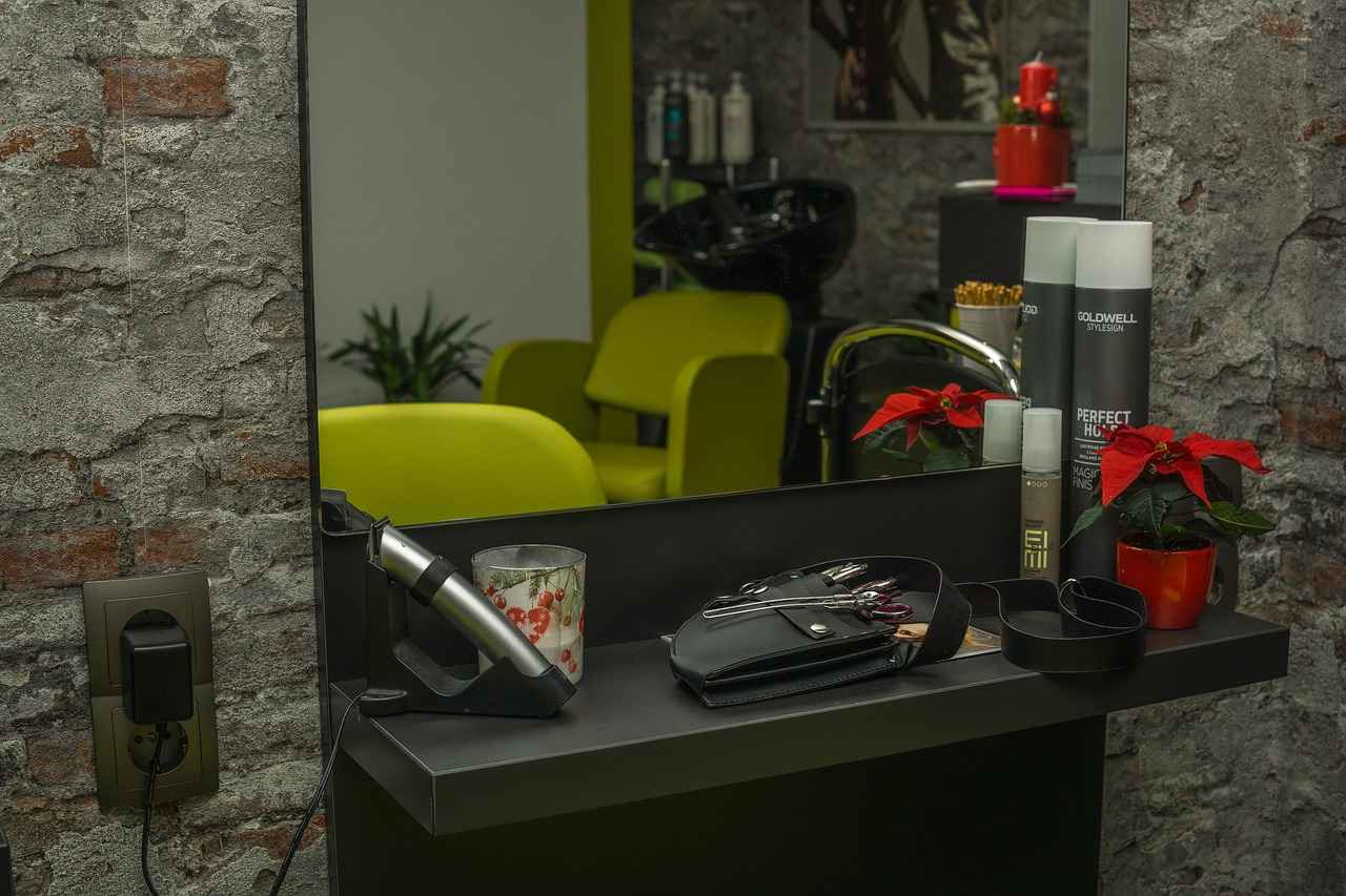 Haircuts Style: The Ultimate Guide to Choosing the Best Haircut for You Haircuts Style: The Ultimate Guide to Choosing the Best Haircut for You