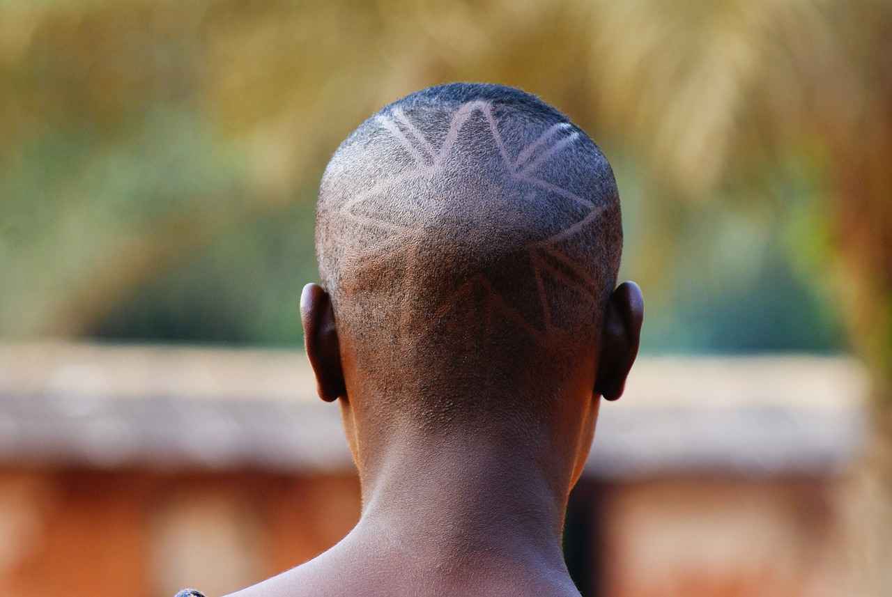 Short Haircut Styles for Curly Thick Hair: Best Cuts for Manageable Volume Short Haircut Styles for Curly Thick Hair: Best Cuts for Manageable Volume